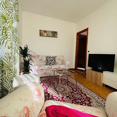 La Casa Nel
